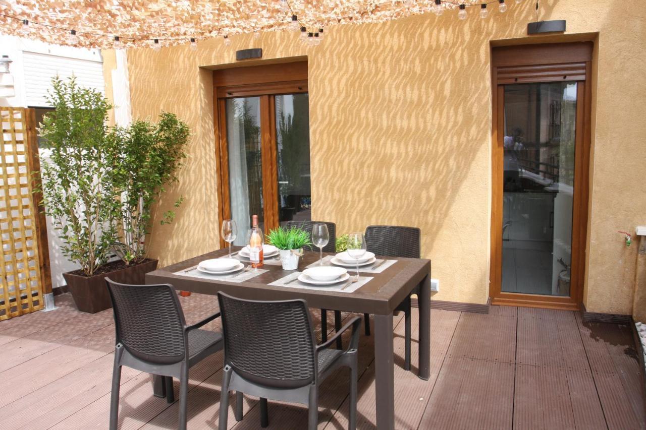 Apartamentos La Herradura Terraza Haro Luaran gambar